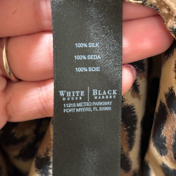 White House Black Market - Leopard Print - Silk Button Down Top - Picture 5 of 5